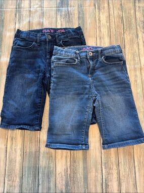 The Children's Place Denim Capri Shorts (Sz: 10)
